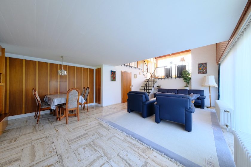 gro�es Wohn- und Esszimmer Einfamilienhaus Solingen
