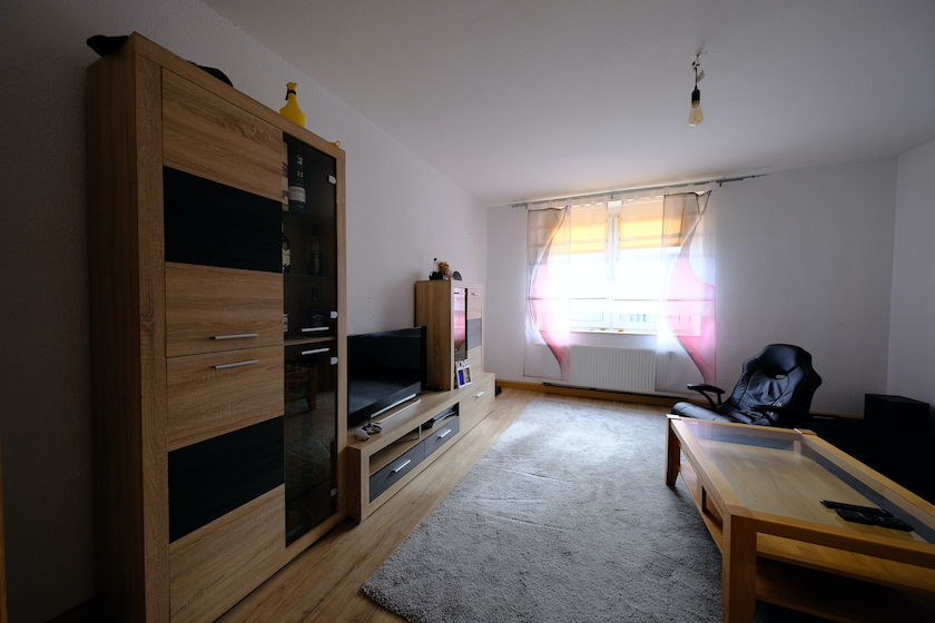 1. OG Wohnzimmer Mehrfamilienhaus Solingen