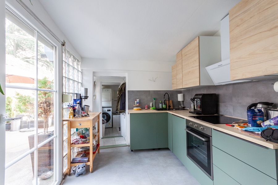 Anbau mit K�che Reihenendhaus Solingen - Wald