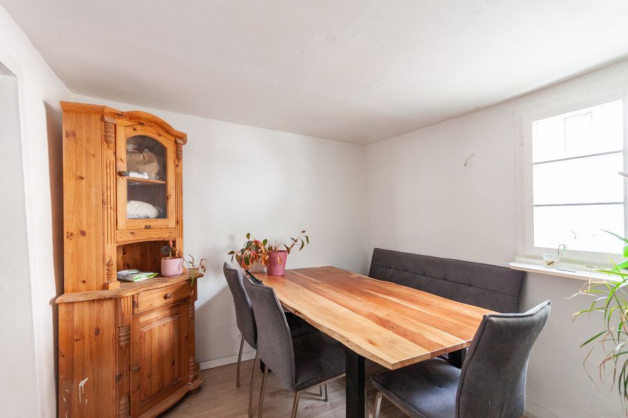 Kleines Esszimmer Reihenendhaus Solingen - Wald