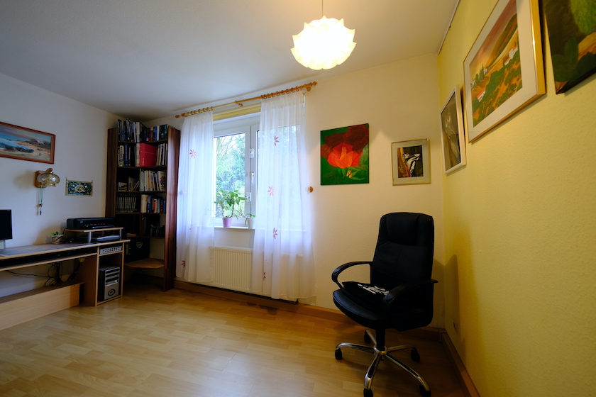 EG 2. Zimmer Mehrfamilienhaus Solingen