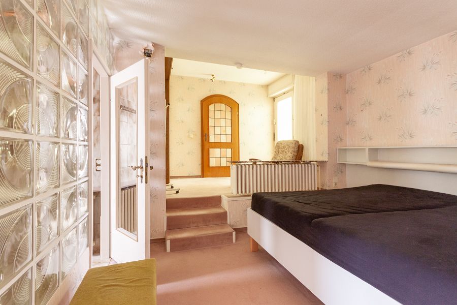 Schlafzimmer Zweifamilienhaus Solingen - Aufderh�he